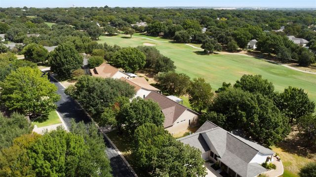 124 Cold Springs DR, Georgetown, TX 78633
