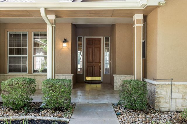 124 Cold Springs DR, Georgetown, TX 78633