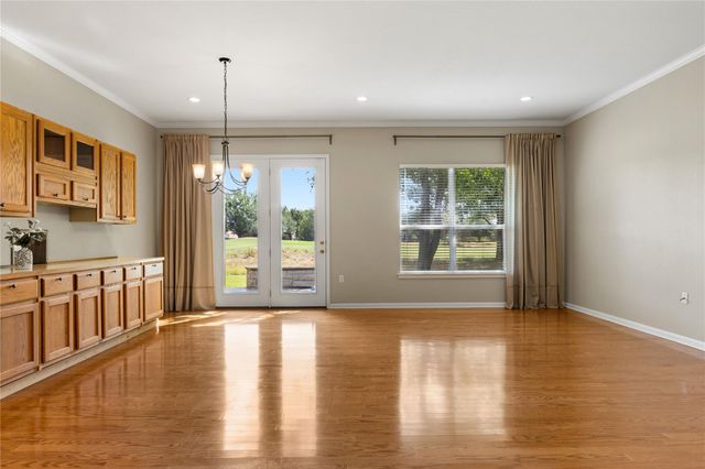 124 Cold Springs DR, Georgetown, TX 78633