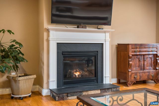 612 LONDON CT, Ruckersville, VA 22968