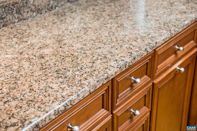 612 LONDON CT, Ruckersville, VA 22968