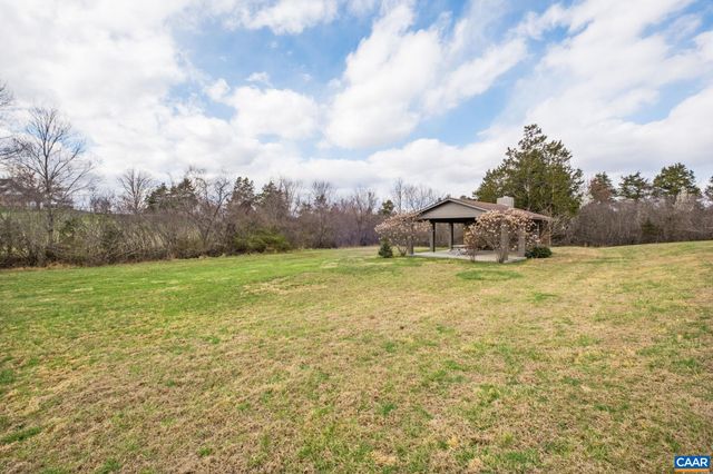 612 LONDON CT, Ruckersville, VA 22968