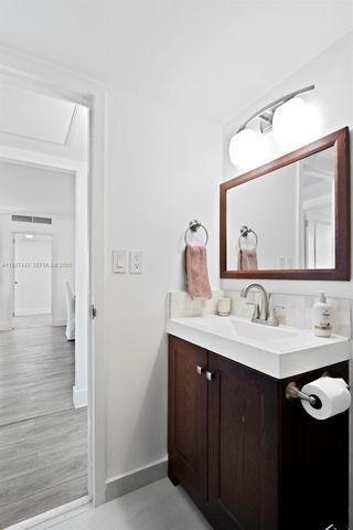 3140 S Ocean Dr 511, Hallandale Beach, FL 33009