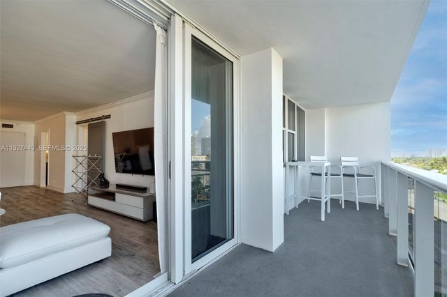 3140 S Ocean Dr 511, Hallandale Beach, FL 33009