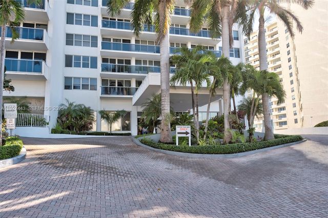 3140 S Ocean Dr 511, Hallandale Beach, FL 33009