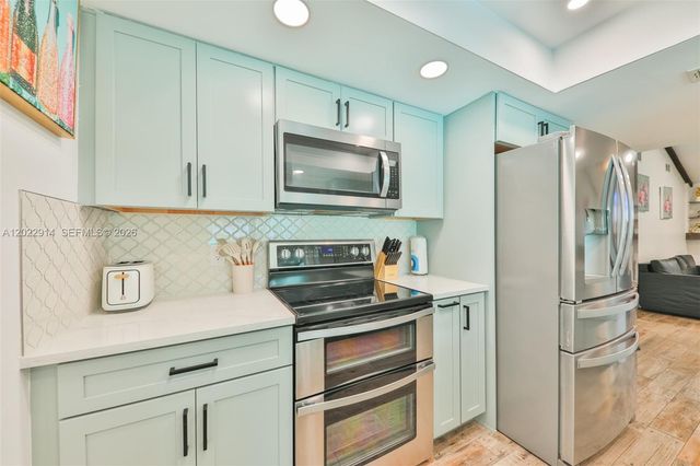 209 Bayshore Drive, Cape Coral, FL 33904