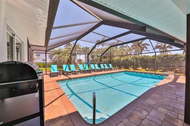 209 Bayshore Drive, Cape Coral, FL 33904