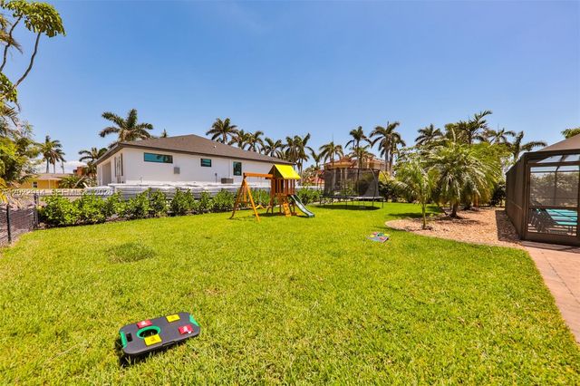 209 Bayshore Drive, Cape Coral, FL 33904