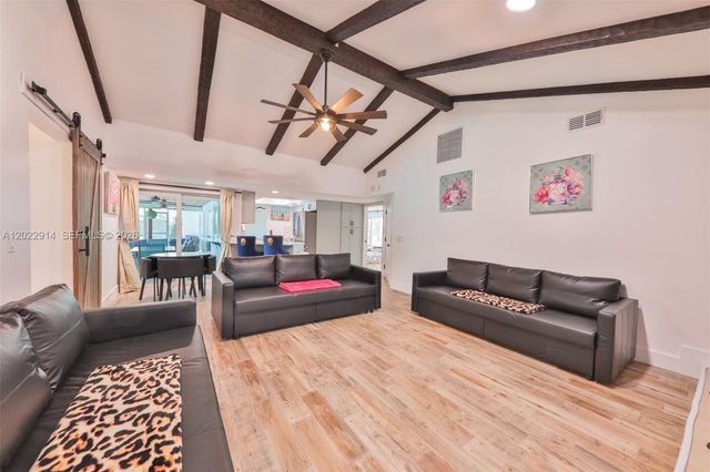 209 Bayshore Drive, Cape Coral, FL 33904