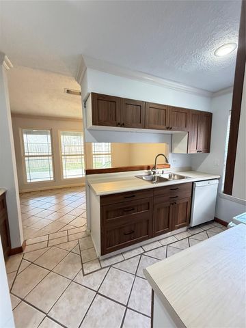 8507 Clover Land Court, Humble, TX 77338