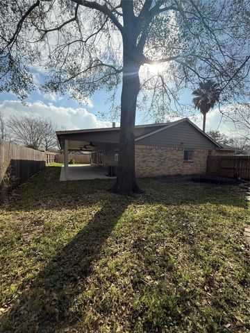 8507 Clover Land Court, Humble, TX 77338