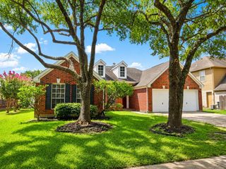 17411 Little Riata Drive, Houston, TX 77095
