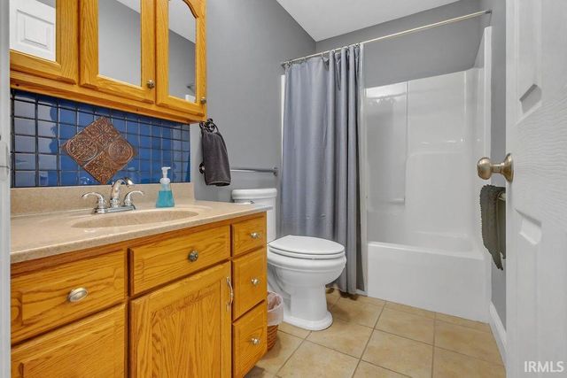 230 New Sandpit Acres Road, Bedford, IN 47421
