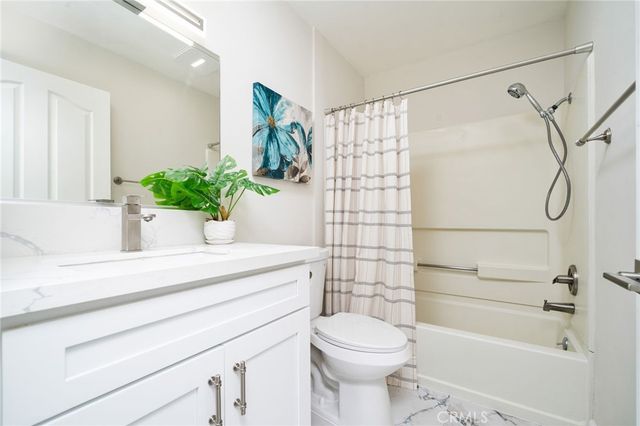 4760 Templeton Street 3226, Los Angeles, CA 90032