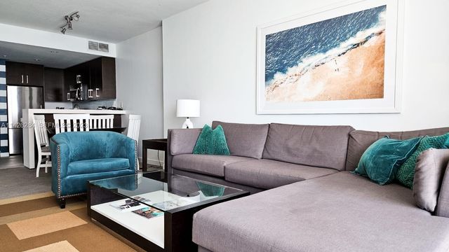 17315 E Collins Avenue 1102, Sunny Isles Beach, FL 33160