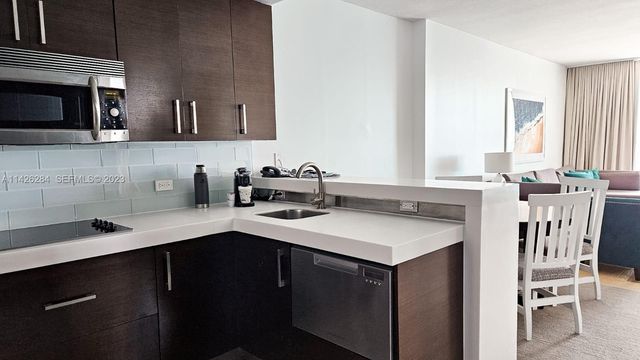 17315 E Collins Avenue 1102, Sunny Isles Beach, FL 33160