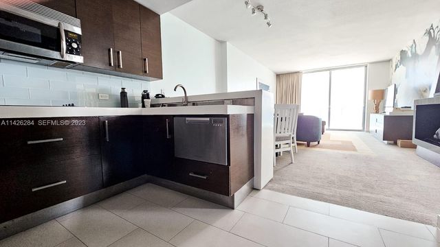 17315 E Collins Avenue 1102, Sunny Isles Beach, FL 33160