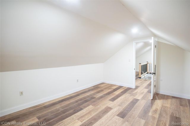 6838 Braun, Center Line, MI 48015