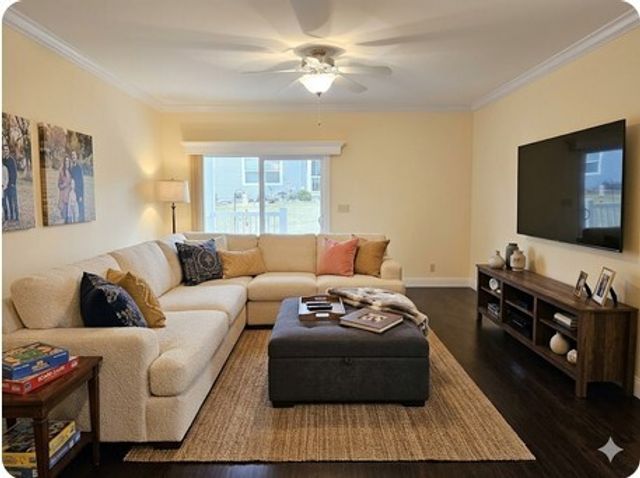 1521 Meadow View Lane, Grayslake, IL 60030