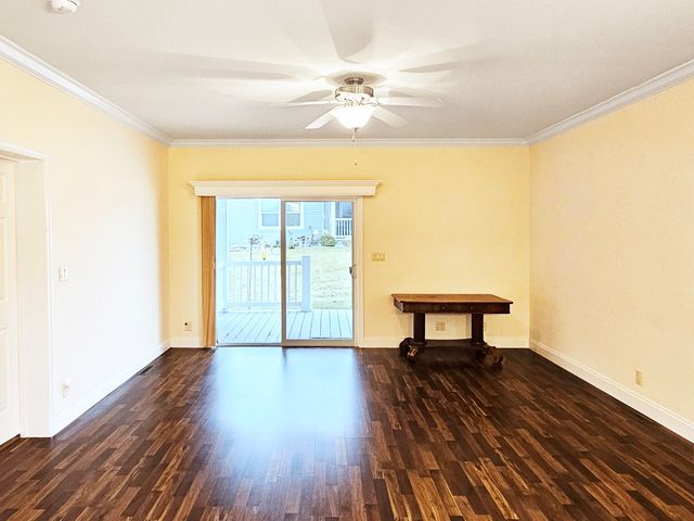 1521 Meadow View Lane, Grayslake, IL 60030