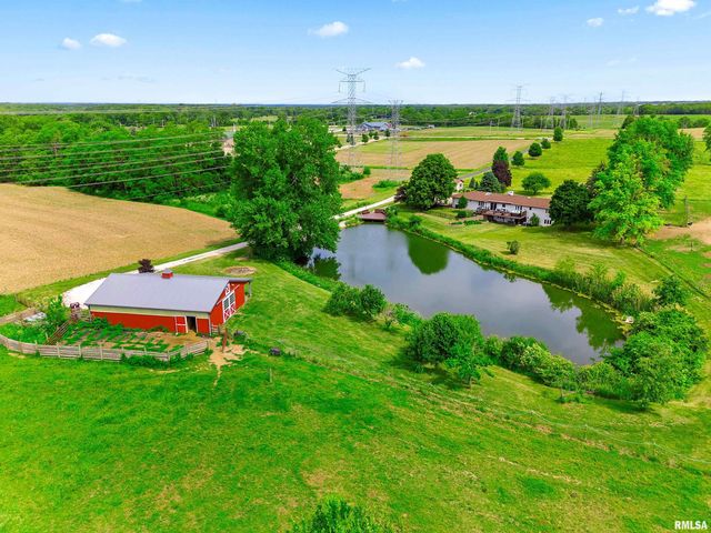 3600 BROADWAY Road, Pekin, IL 61554