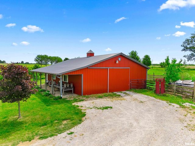 3600 BROADWAY Road, Pekin, IL 61554