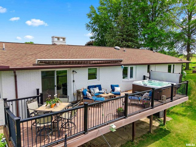 3600 BROADWAY Road, Pekin, IL 61554