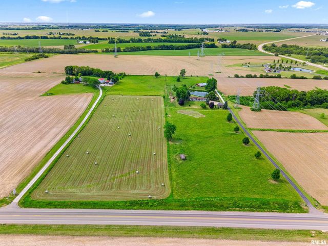 3600 BROADWAY Road, Pekin, IL 61554