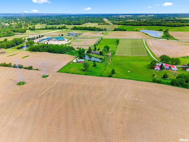 3600 BROADWAY Road, Pekin, IL 61554