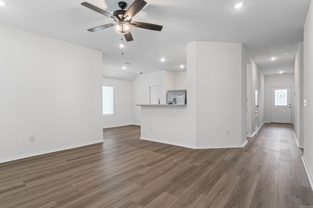 15 Ten Point Lane, Ward, AR 72176