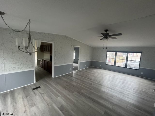 5 Caroline Drive, White Twp., NJ 07823