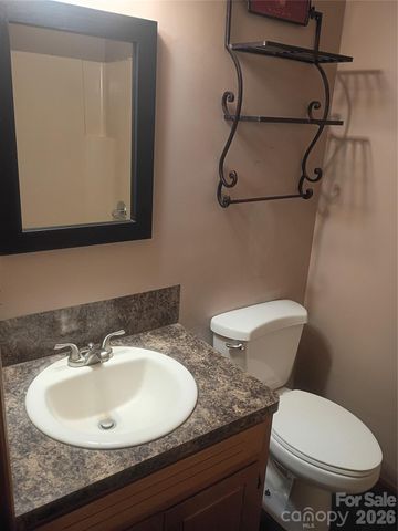 5427 Christopher Road, Iron Station, NC 28080