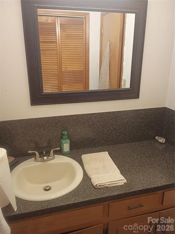 5427 Christopher Road, Iron Station, NC 28080