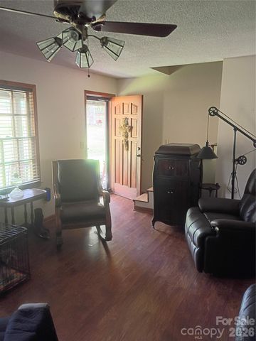 5427 Christopher Road, Iron Station, NC 28080