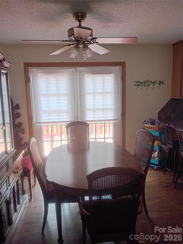 5427 Christopher Road, Iron Station, NC 28080