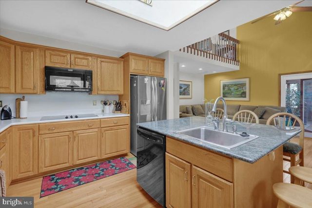 7 HESSIAN BLVD, Reading, PA 19607