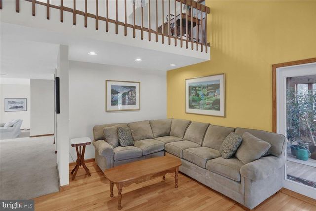 7 HESSIAN BLVD, Reading, PA 19607