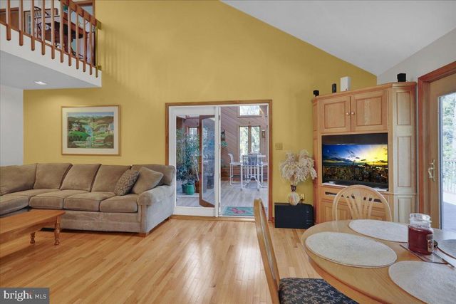 7 HESSIAN BLVD, Reading, PA 19607