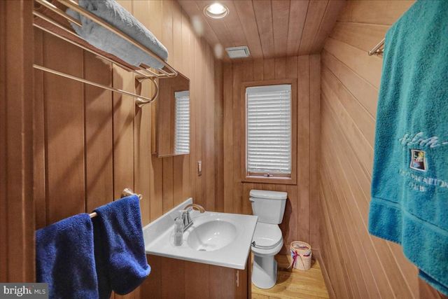 7 HESSIAN BLVD, Reading, PA 19607