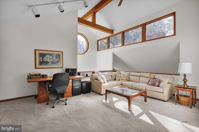 7 HESSIAN BLVD, Reading, PA 19607