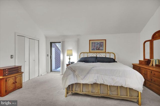 7 HESSIAN BLVD, Reading, PA 19607