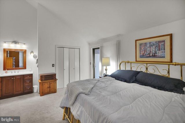 7 HESSIAN BLVD, Reading, PA 19607