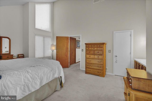 7 HESSIAN BLVD, Reading, PA 19607