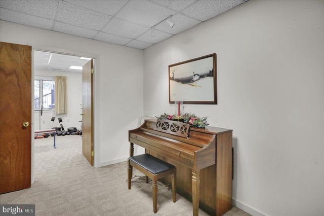 7 HESSIAN BLVD, Reading, PA 19607