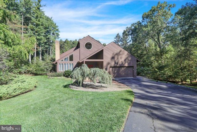 7 HESSIAN BLVD, Reading, PA 19607