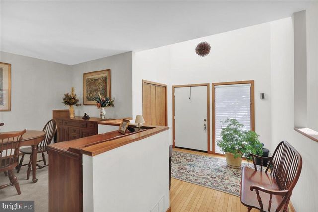 7 HESSIAN BLVD, Reading, PA 19607