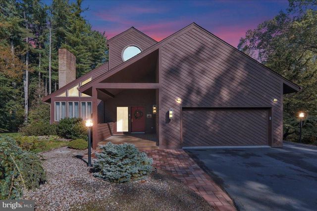 7 HESSIAN BLVD, Reading, PA 19607