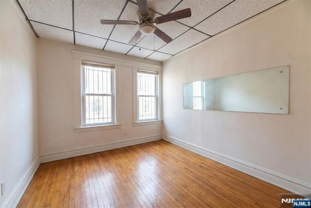 208 19th Street, East Orange, NJ 07017