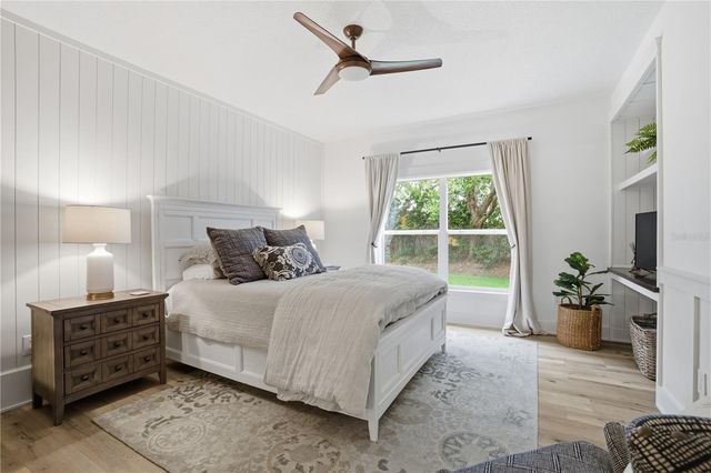 5425 ADMIRAL WAY 1, Oxford, FL 34484