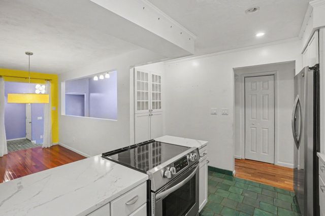 2591 142nd Avenue, Holland, MI 49424